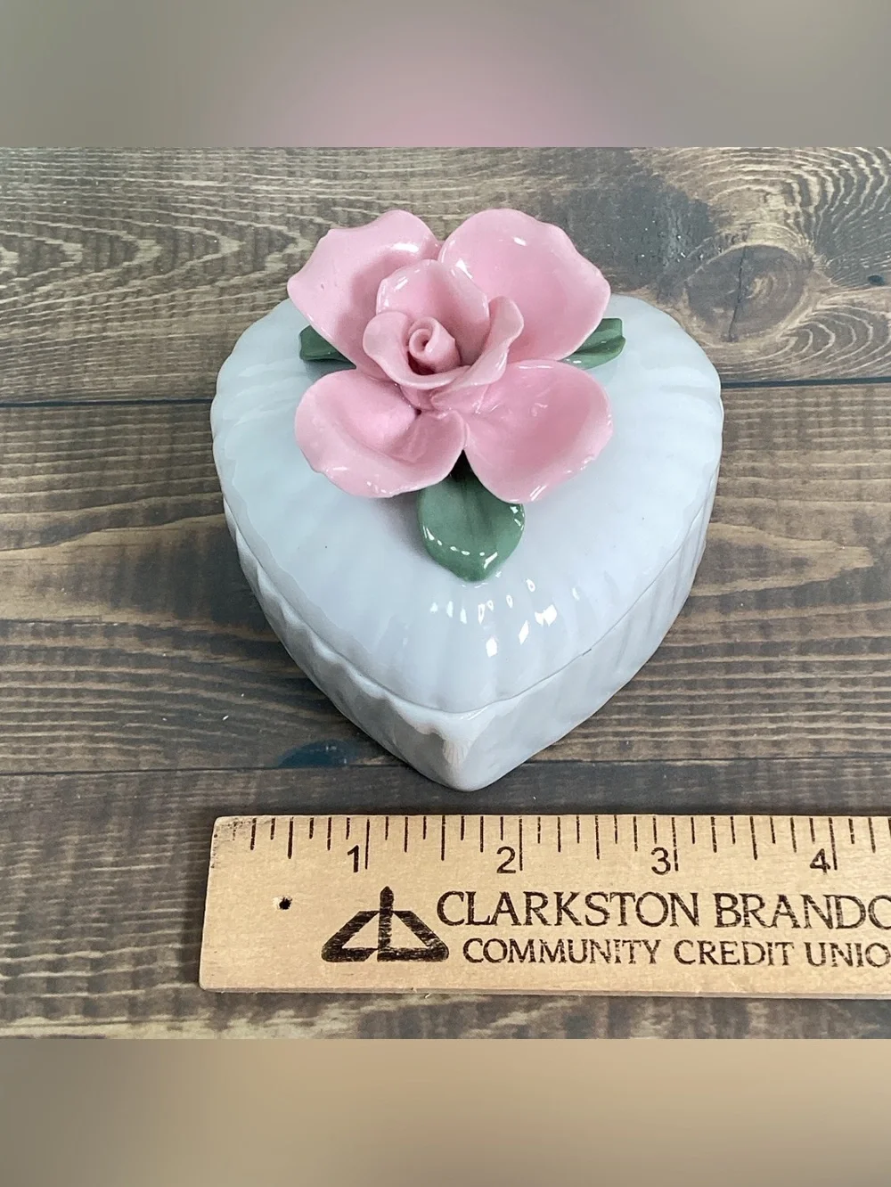 Ceramic Porcelain Heart Shaped Trinket Box With Rose Flower 3.25